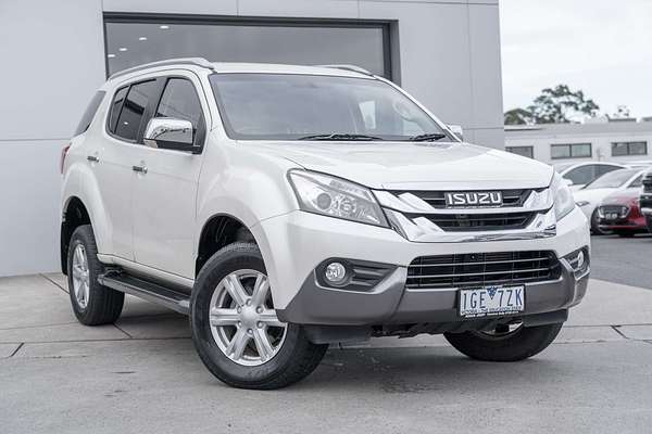 2015 Isuzu MU-X LS-T