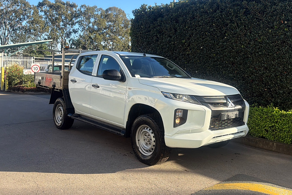 2022 Mitsubishi Triton GLX MR 4X4