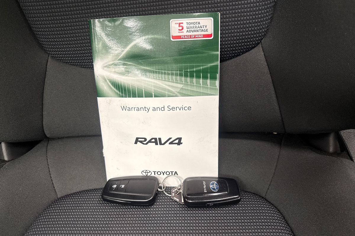 2020 Toyota RAV4 GX AXAH52R