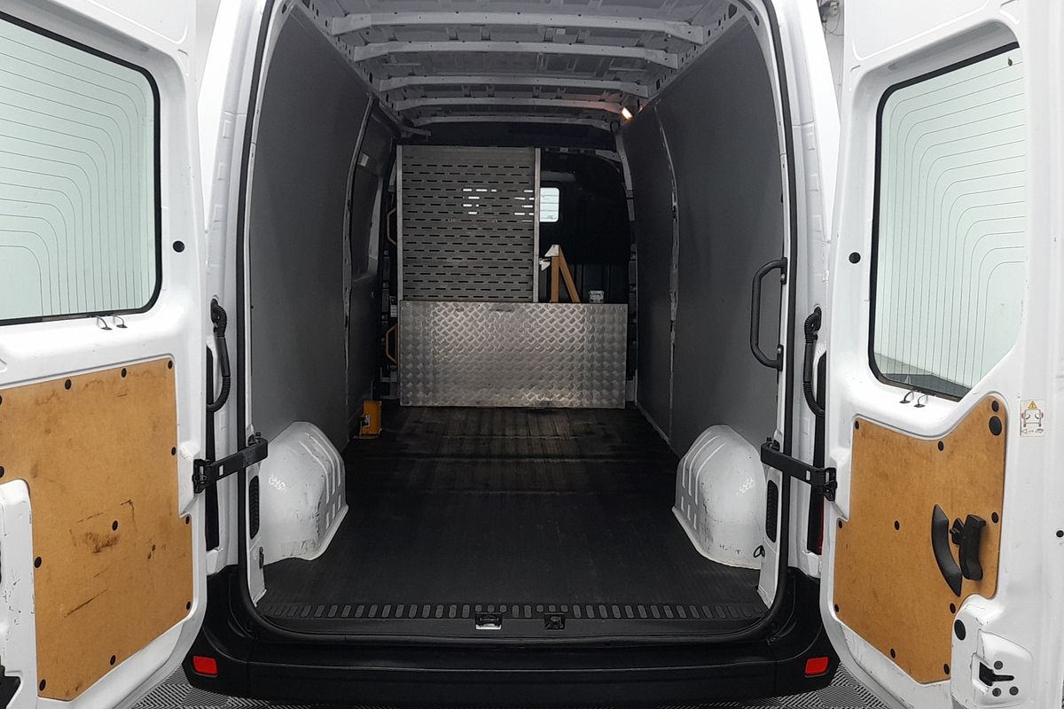 2022 Renault Master Pro 110kW X62 Phase 2 LWB Mid Roof