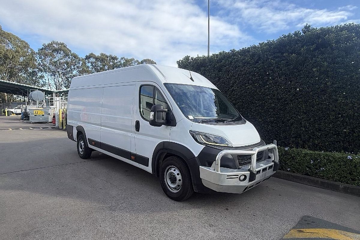 2022 Fiat Ducato Series 8 ELWB Mid Roof