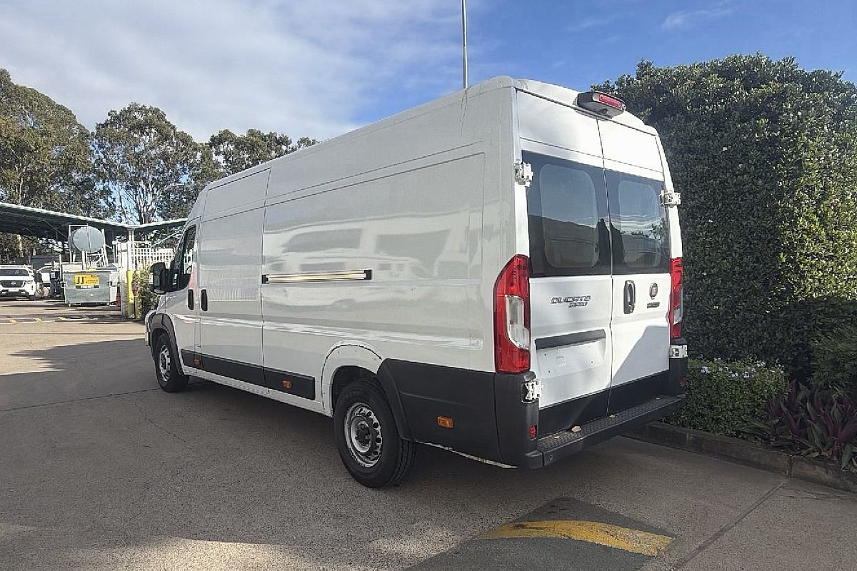 2022 Fiat Ducato Series 8 ELWB Mid Roof