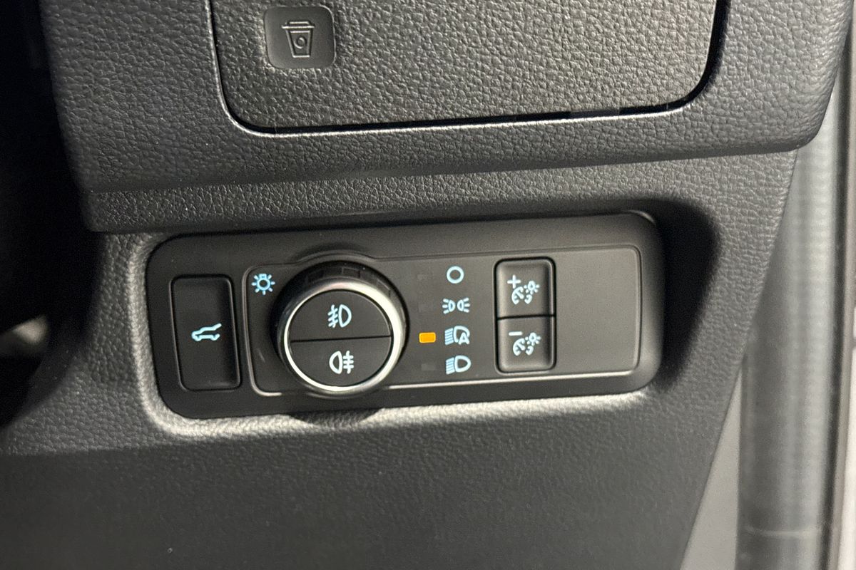 2025 Ford Everest PLATINUM (4WD) MY25.50 3.0L