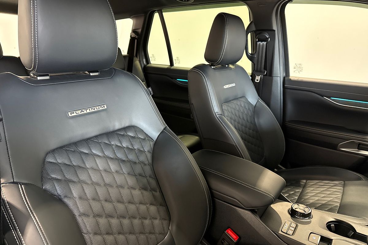 2025 Ford Everest PLATINUM (4WD) MY25.50 3.0L