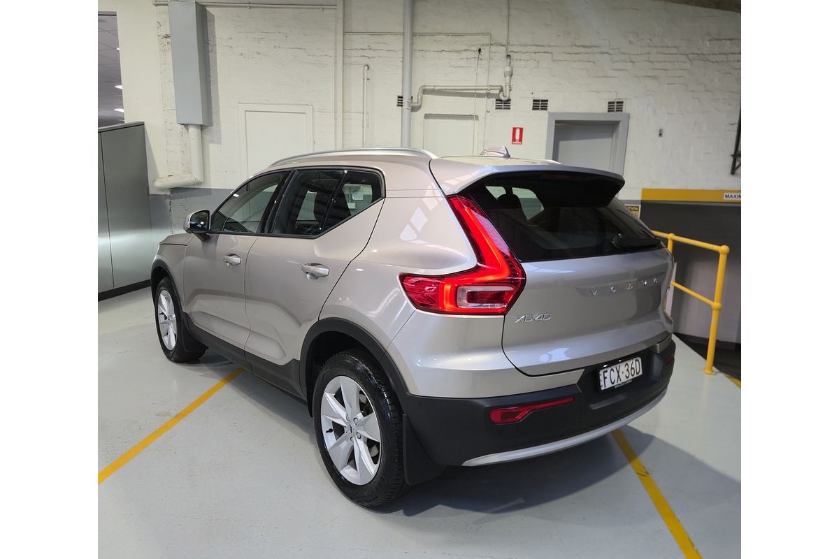 2023 Volvo XC40 Plus B4