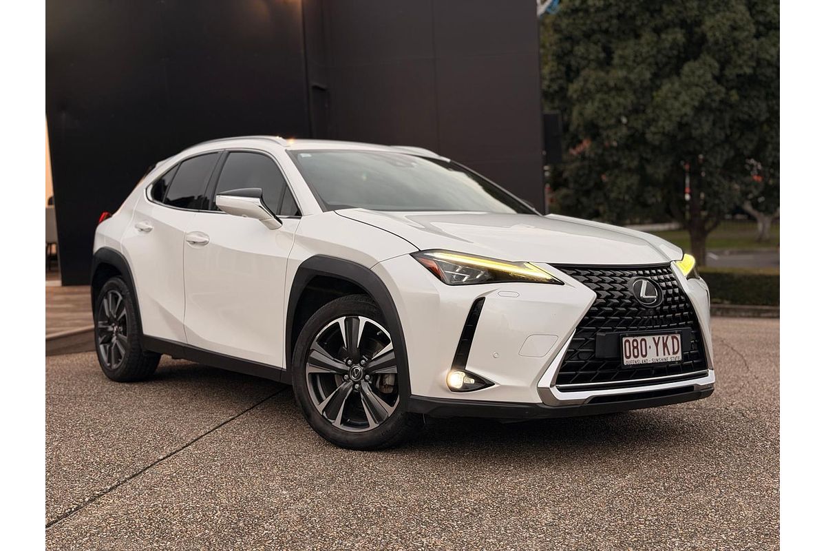 2018 Lexus UX UX200 Sport Luxury MZAA10R