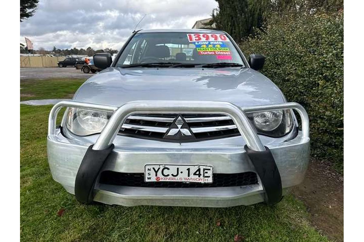2015 Mitsubishi Triton GLX MN 4X4