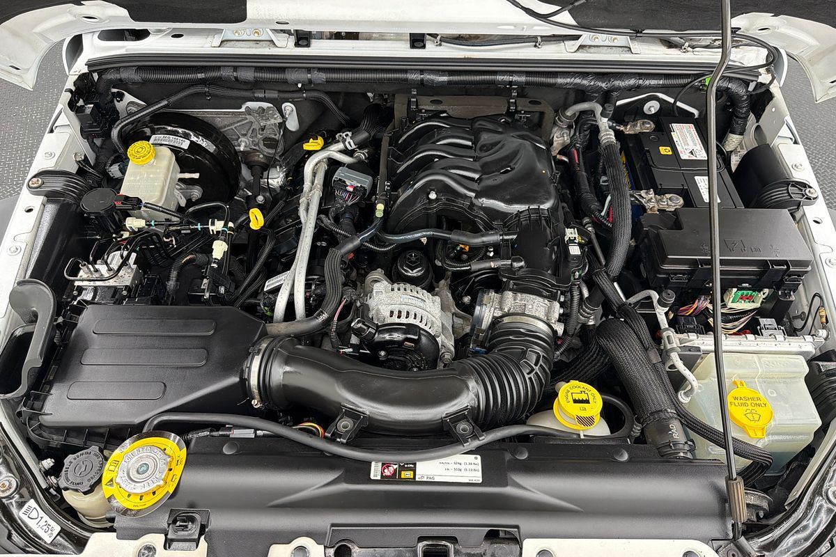 2017 Jeep Wrangler Unlimited Sport JK