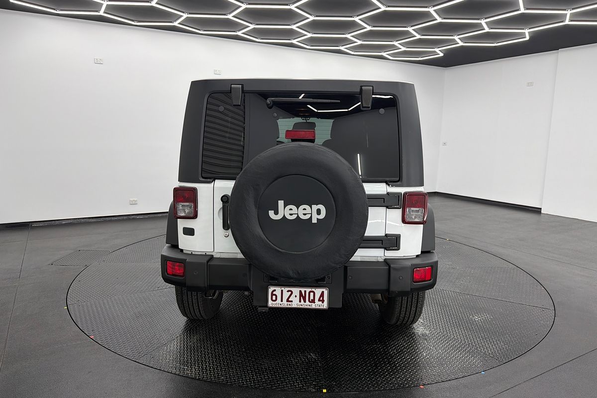 2017 Jeep Wrangler Unlimited Sport JK