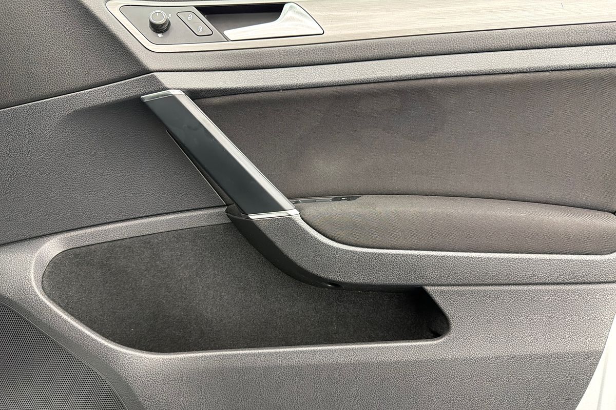 2014 Volkswagen Golf 90TSI Comfortline 7