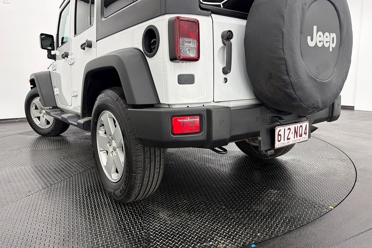 2017 Jeep Wrangler Unlimited Sport JK