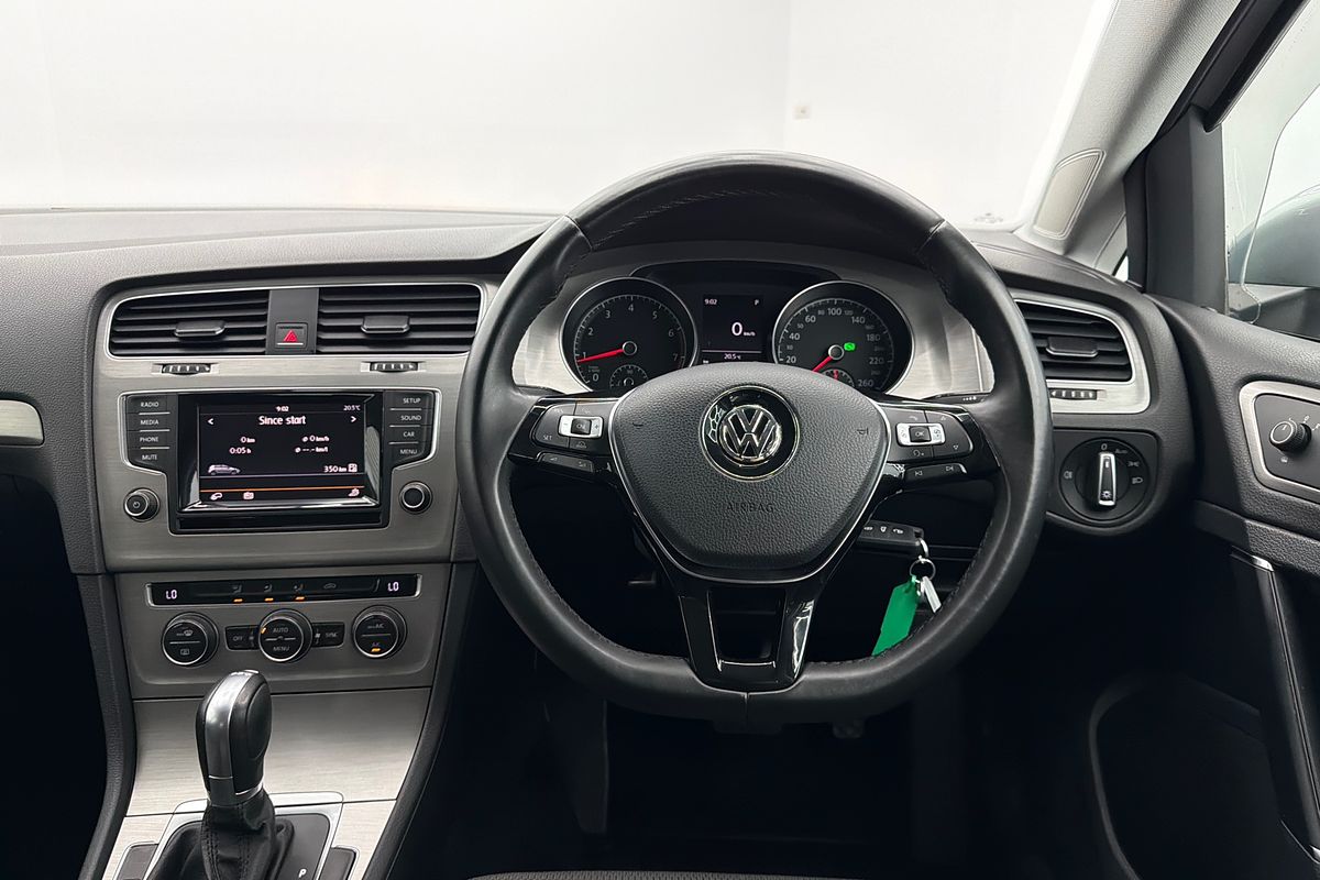 2014 Volkswagen Golf 90TSI Comfortline 7