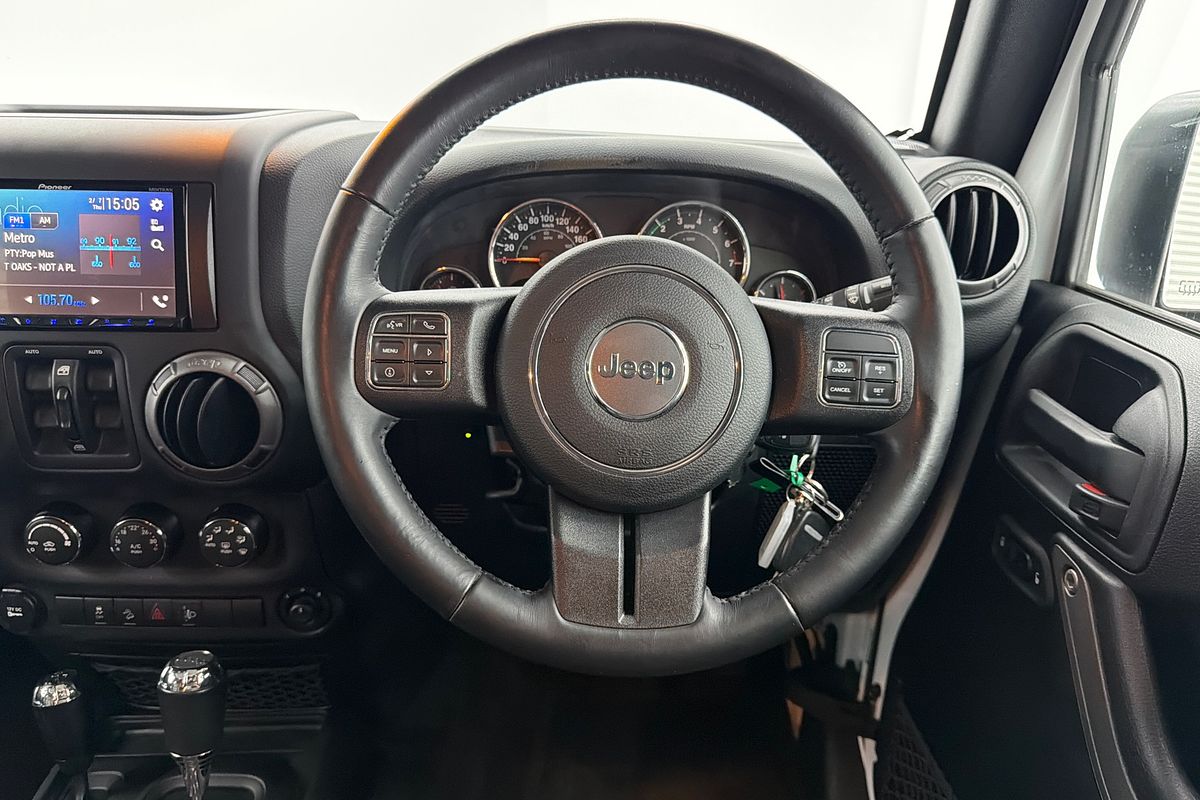 2017 Jeep Wrangler Unlimited Sport JK