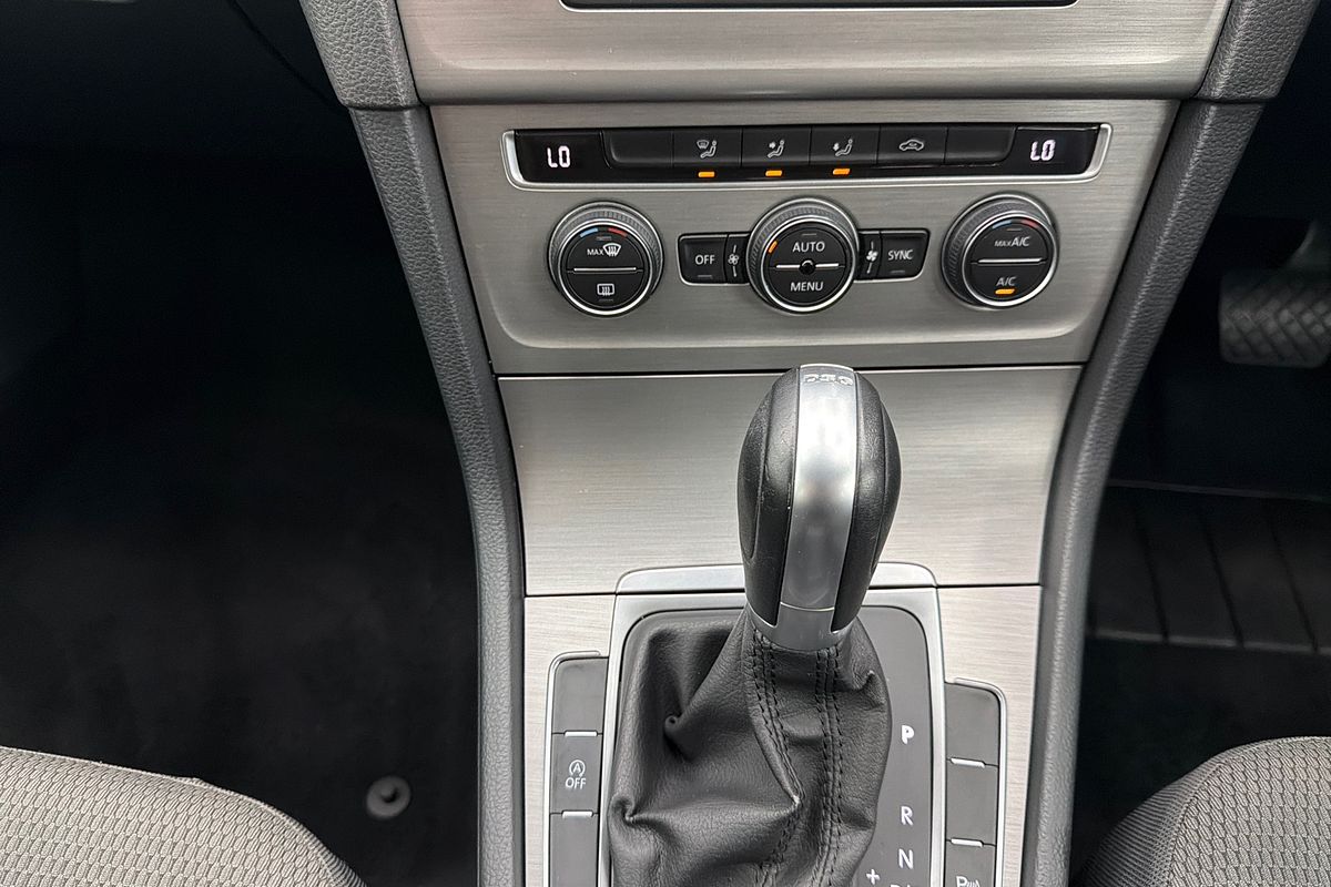 2014 Volkswagen Golf 90TSI Comfortline 7