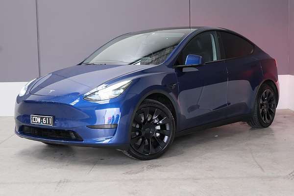 2022 Tesla Model Y Rear-Wheel Drive