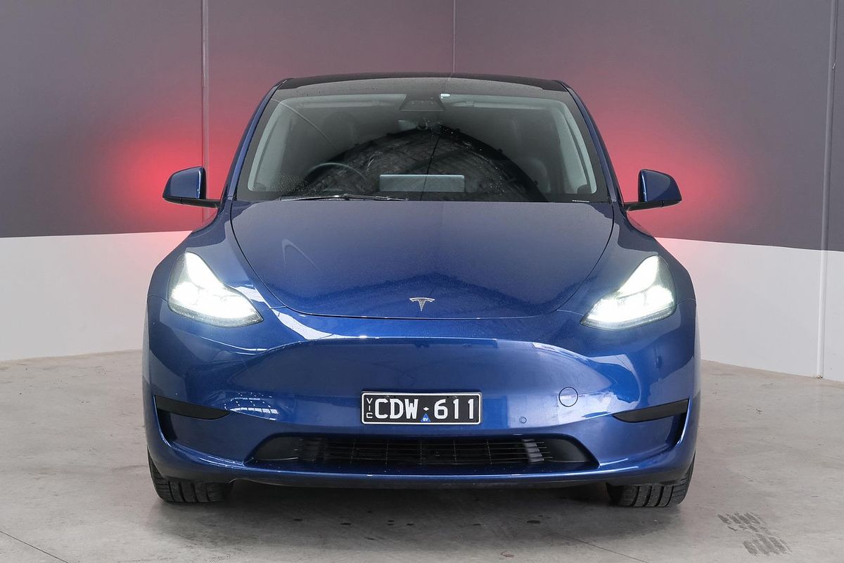 2022 Tesla Model Y Rear-Wheel Drive