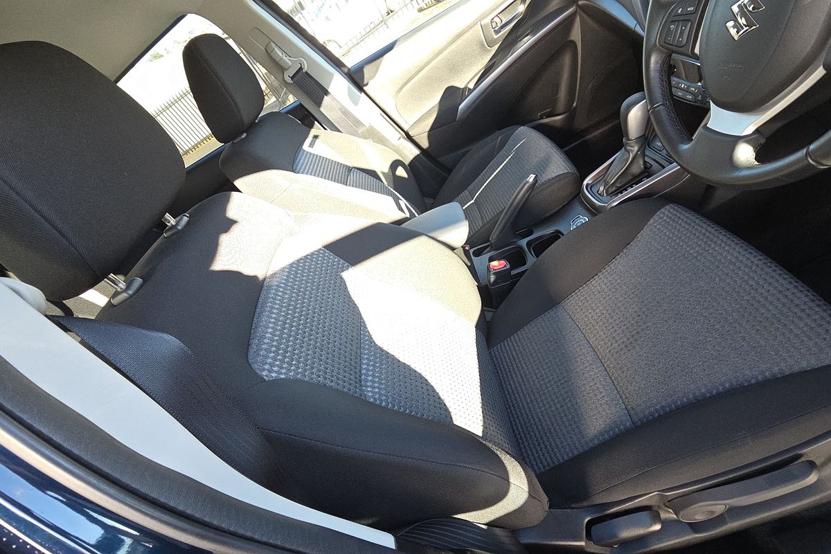 2023 Suzuki S-Cross ALLGRIP JYB