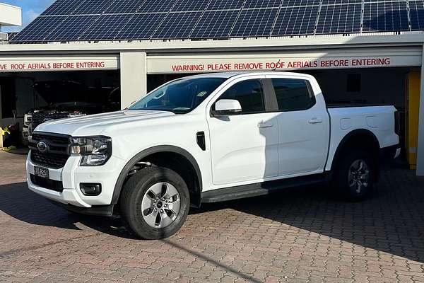 2025 Ford Ranger PHEV XLT 4X4 2.3L thumb-21