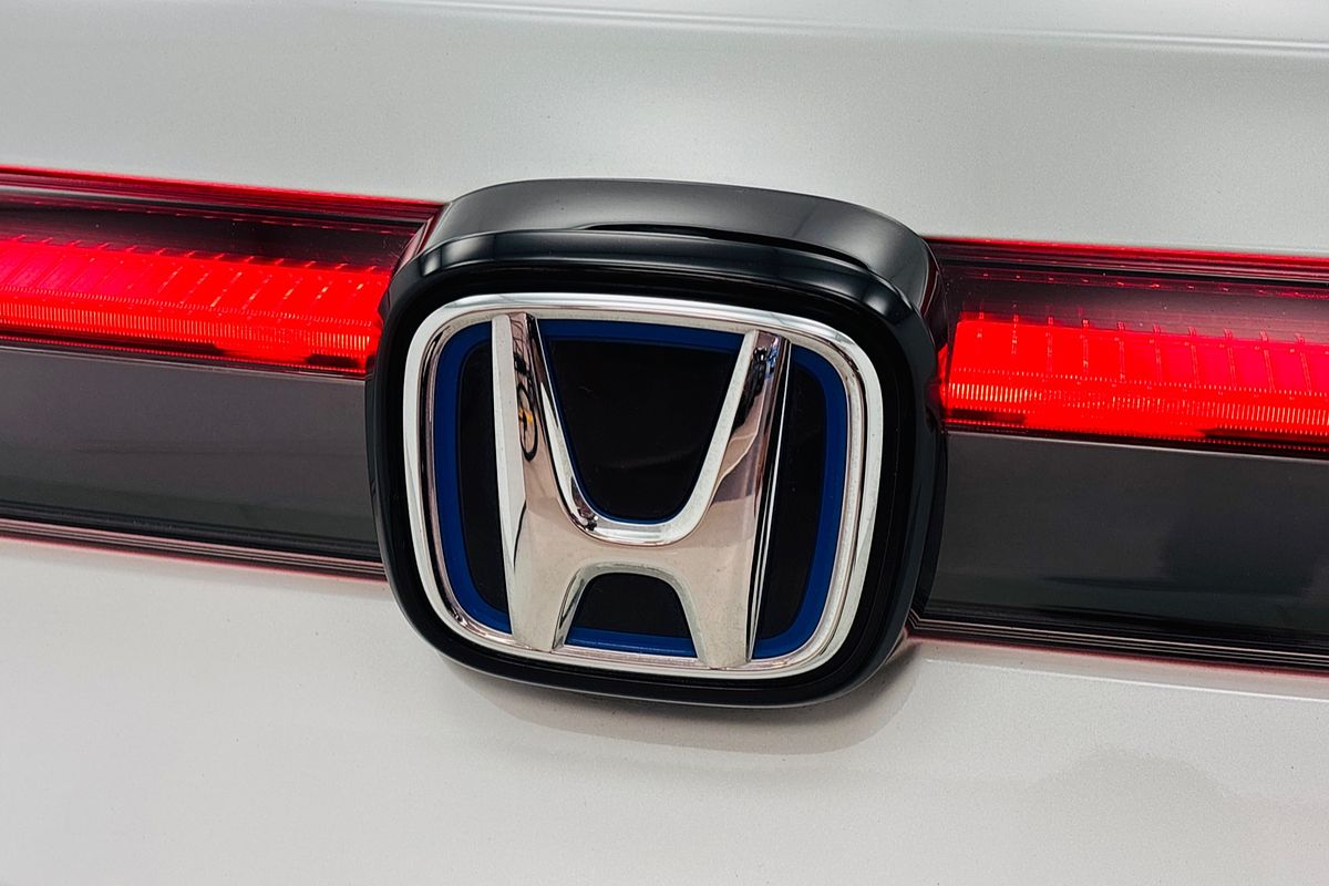 Honda HR-V. 5 Doors Auto EHEVL 25