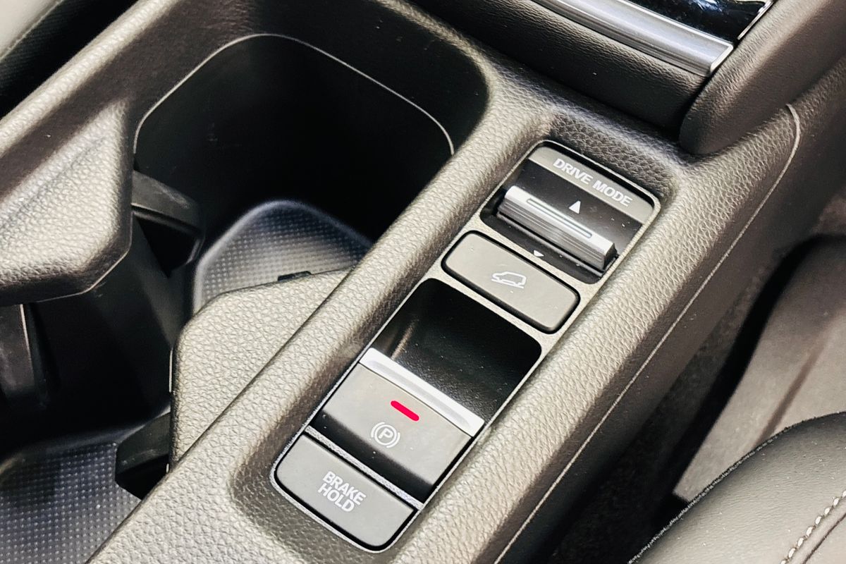 Honda HR-V. 5 Doors Auto EHEVL 25