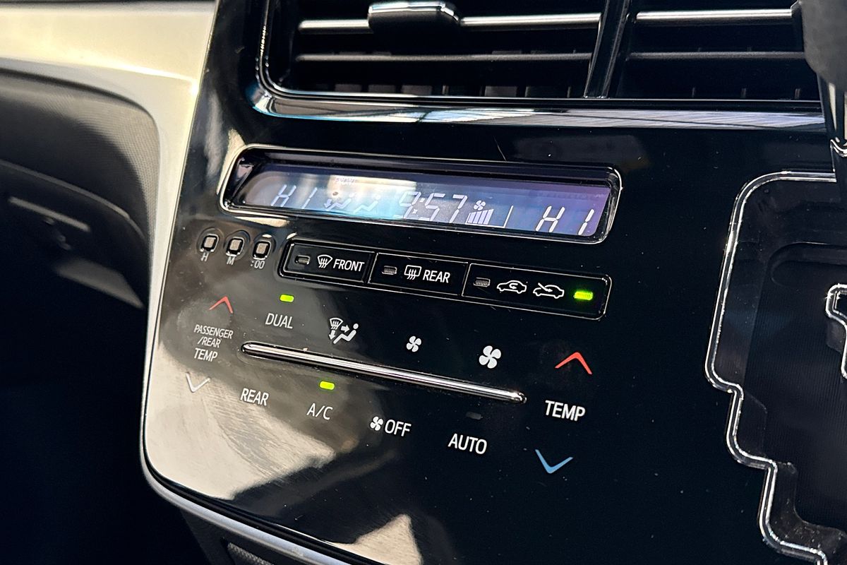 2019 Toyota Tarago GLi ACR50R