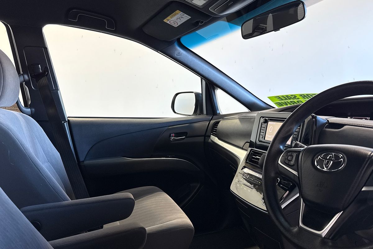 2019 Toyota Tarago GLi ACR50R
