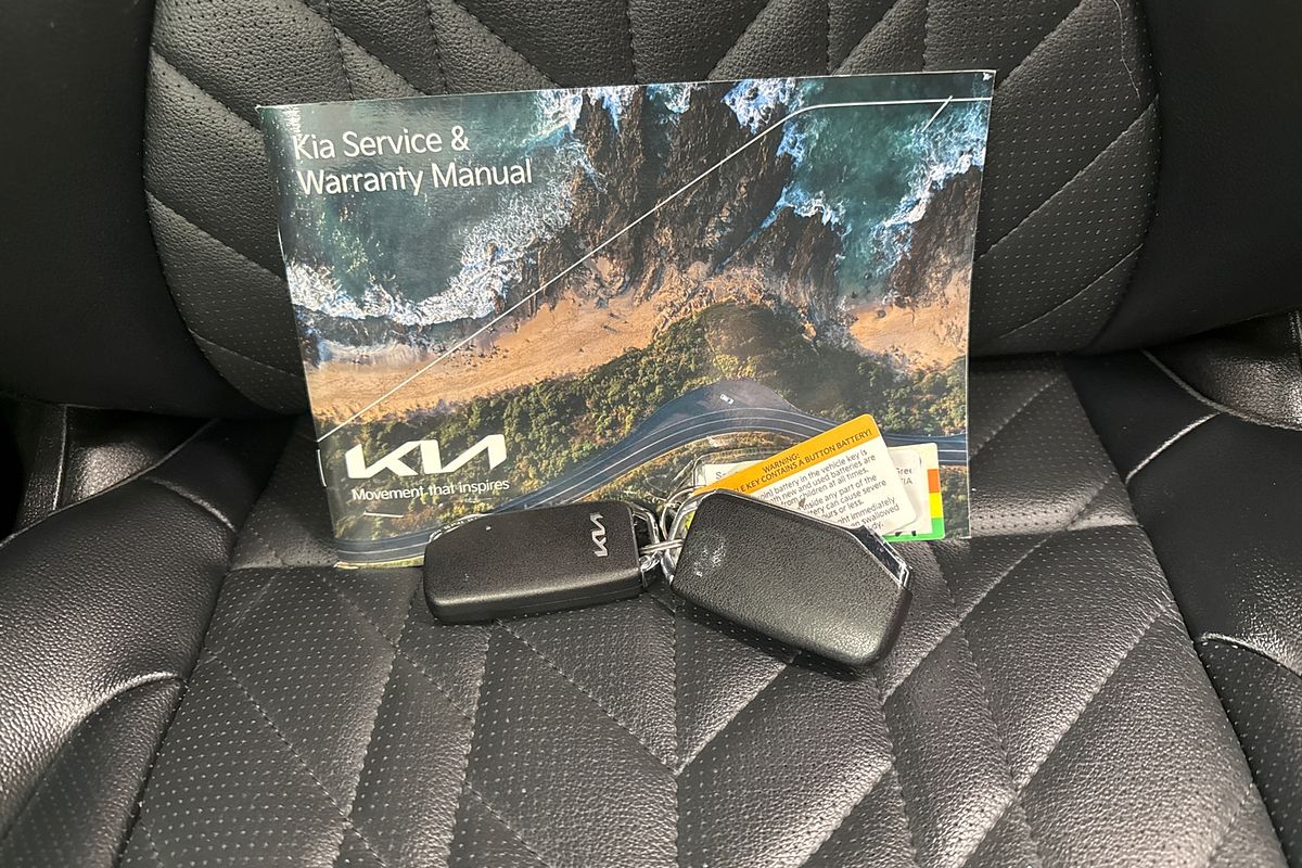 2022 Kia Sportage SX+ NQ5