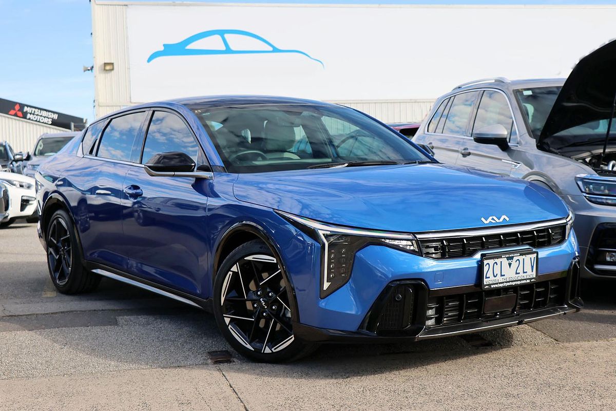 2025 Kia K4 GT-Line CL4m