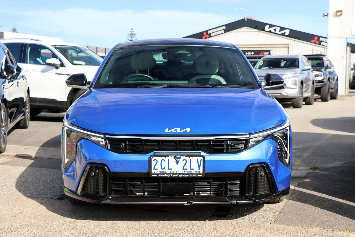 2025 Kia K4 GT-Line CL4m