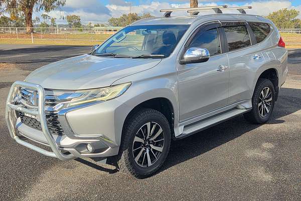 2016 Mitsubishi Pajero Sport GLX QE
