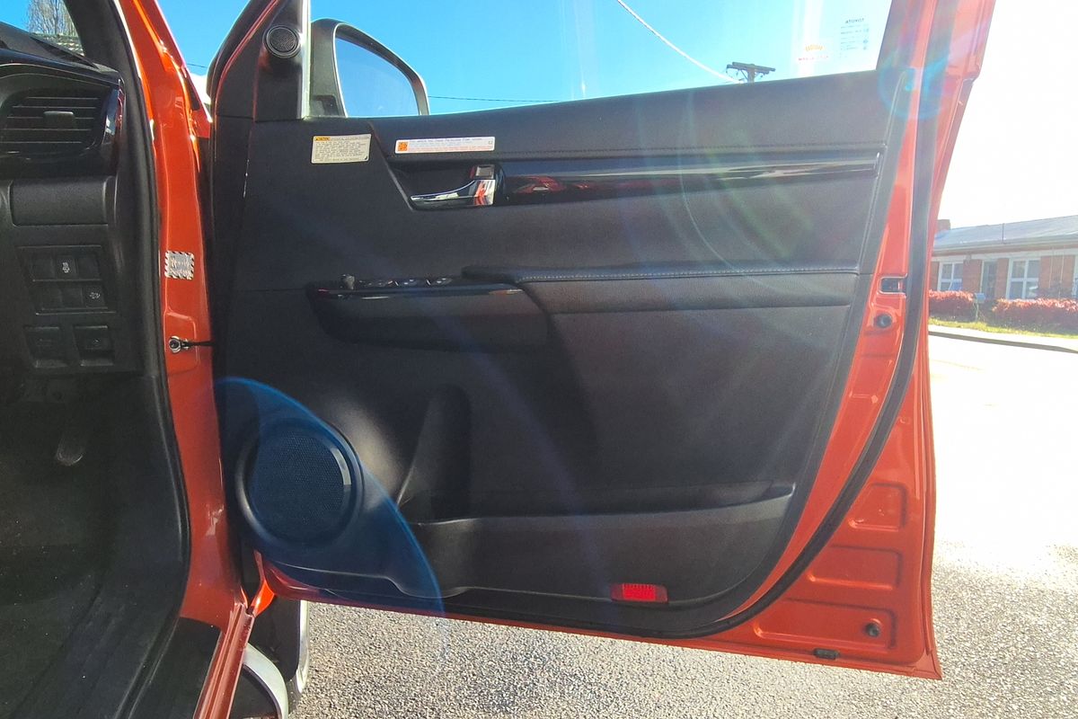 Hilux 4x4 Rogue 2.8L T Diesel Automatic Double Cab 1Y46290 002 Hilux 4x4 Rogue 2.8L T Diesel Automatic Double Cab 1Y46290 002