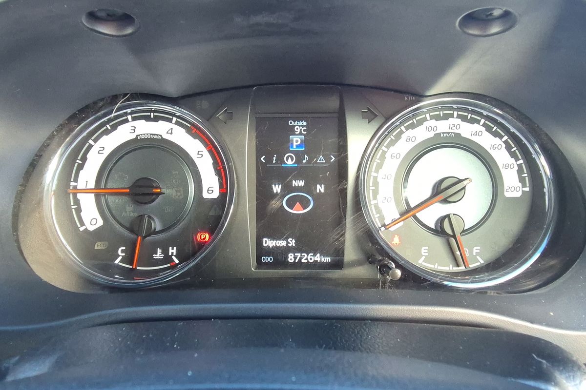 Hilux 4x4 Rogue 2.8L T Diesel Automatic Double Cab 1Y46290 002