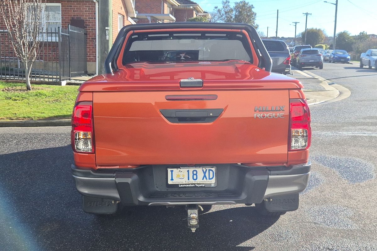 Hilux 4x4 Rogue 2.8L T Diesel Automatic Double Cab 1Y46290 002