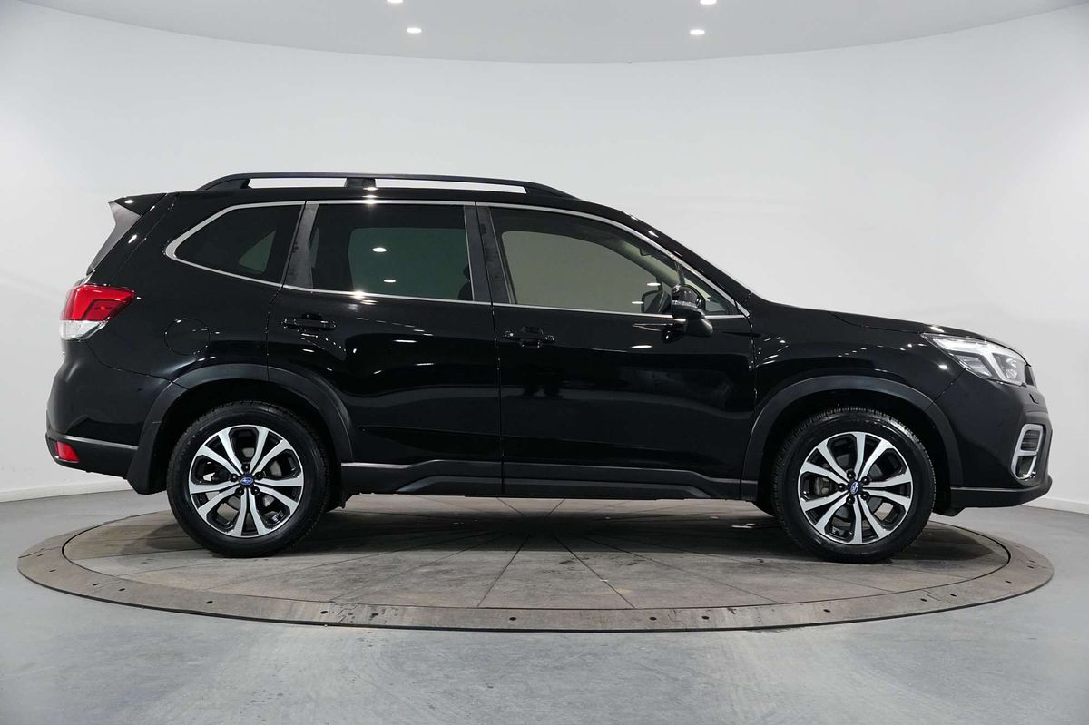 2020 Subaru Forester 2.5i Premium S5