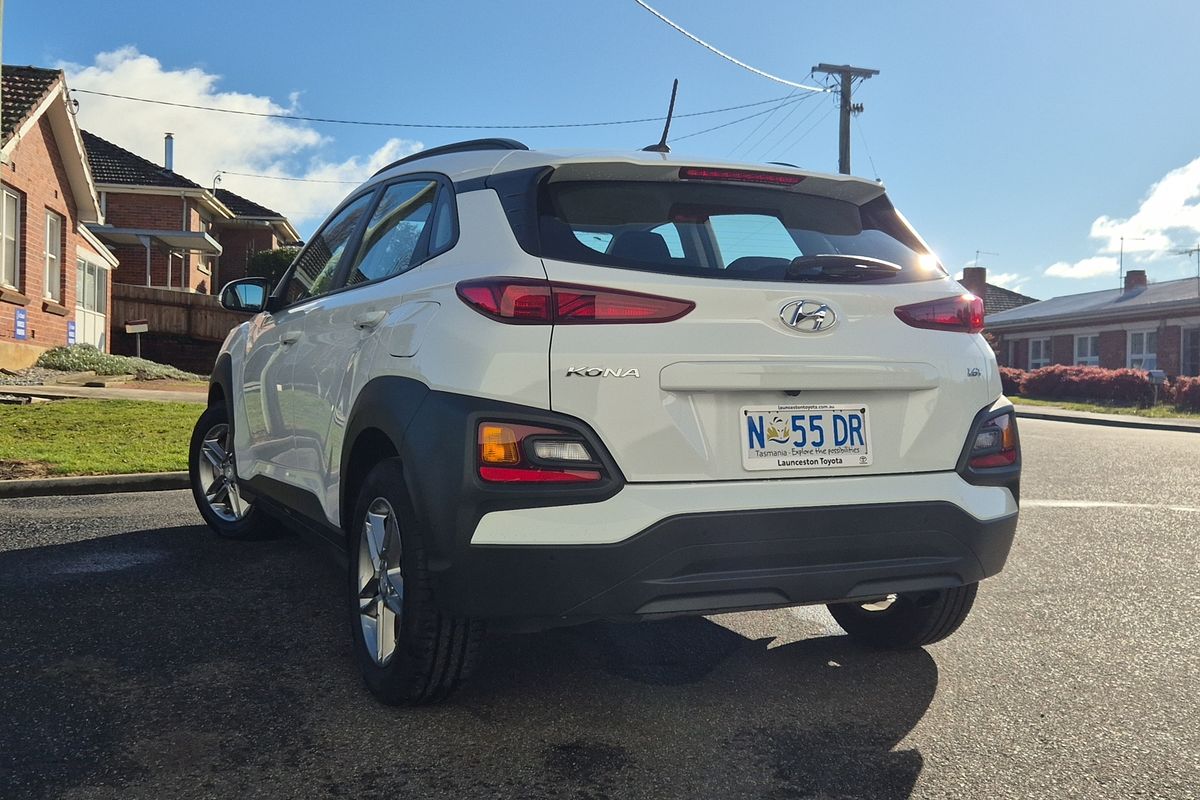2018 HYUNDAI KONA ACTIVE (AWD) 7 SP AUTO DUAL CLUTCH 4D WAGON T4 2018 HYUNDAI KONA ACTIVE (AWD) 7 SP AUTO DUAL CLUTCH 4D WAGON T4