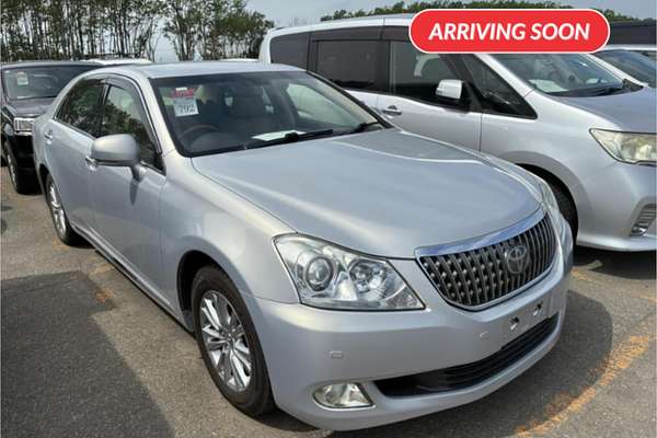 2011 Toyota Crown Majesta 4WD I-Four