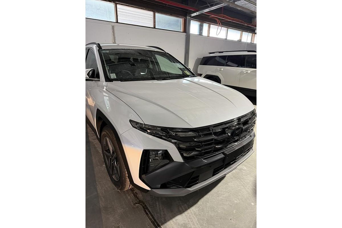 2026 Hyundai Tucson Hybrid Elite NX4.V4