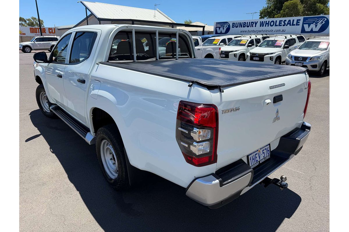 2020 Mitsubishi Triton GLX MR 4X4