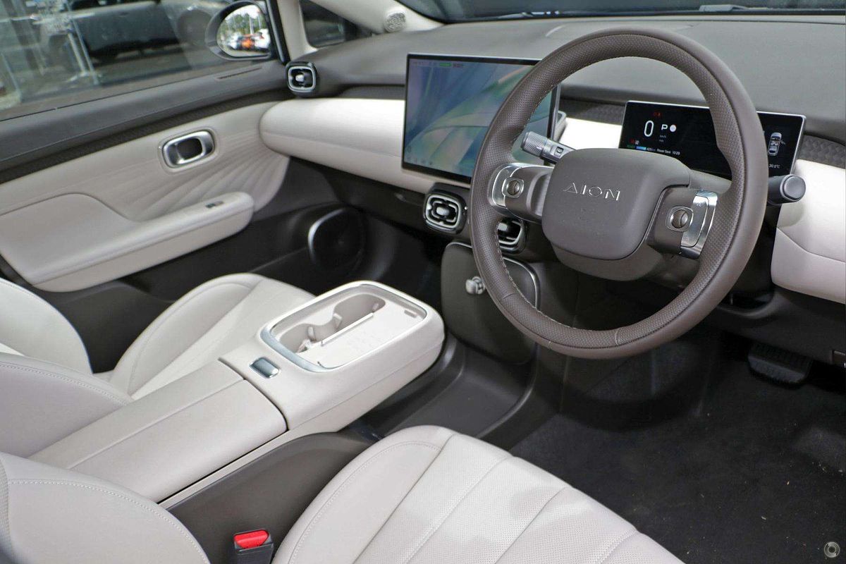 2026 Aion UT Luxury