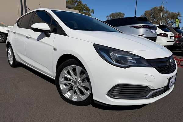 2018 Holden Astra R BK