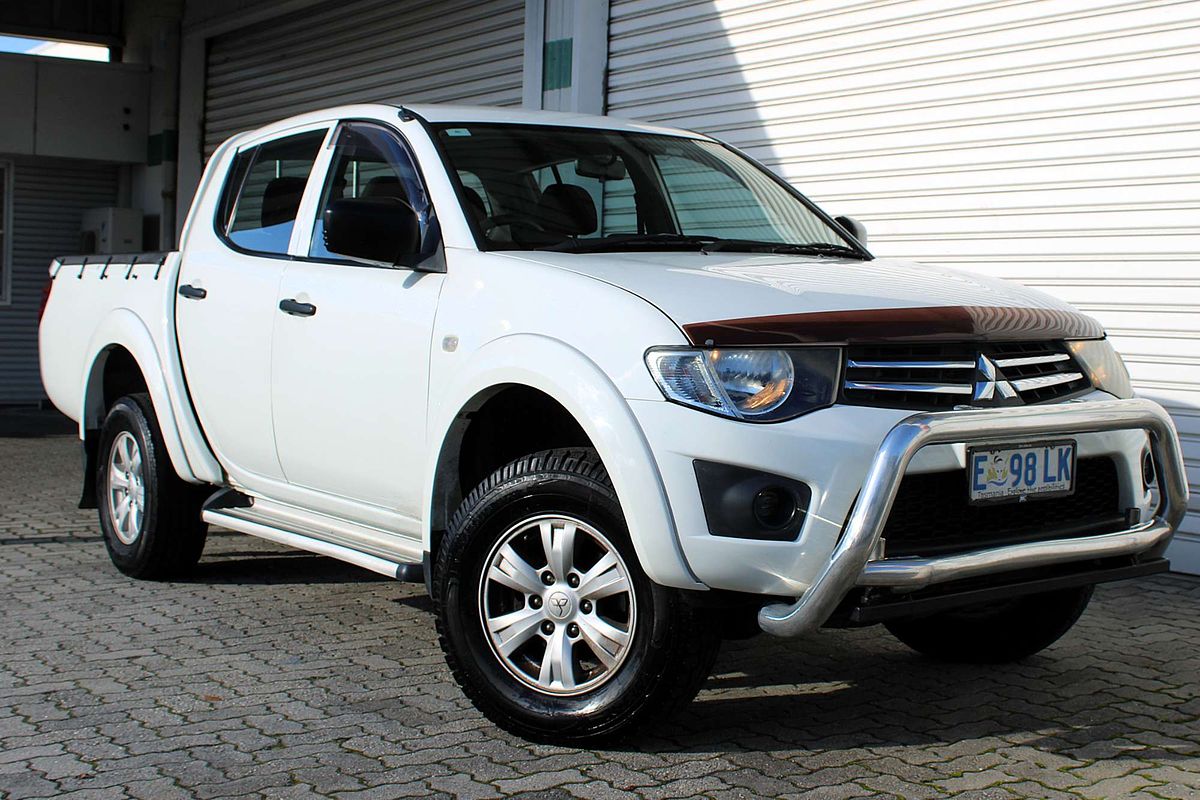 2015 Mitsubishi Triton GLX MN 4X4