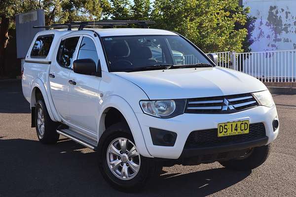 2015 Mitsubishi Triton GLX MN Rear Wheel Drive