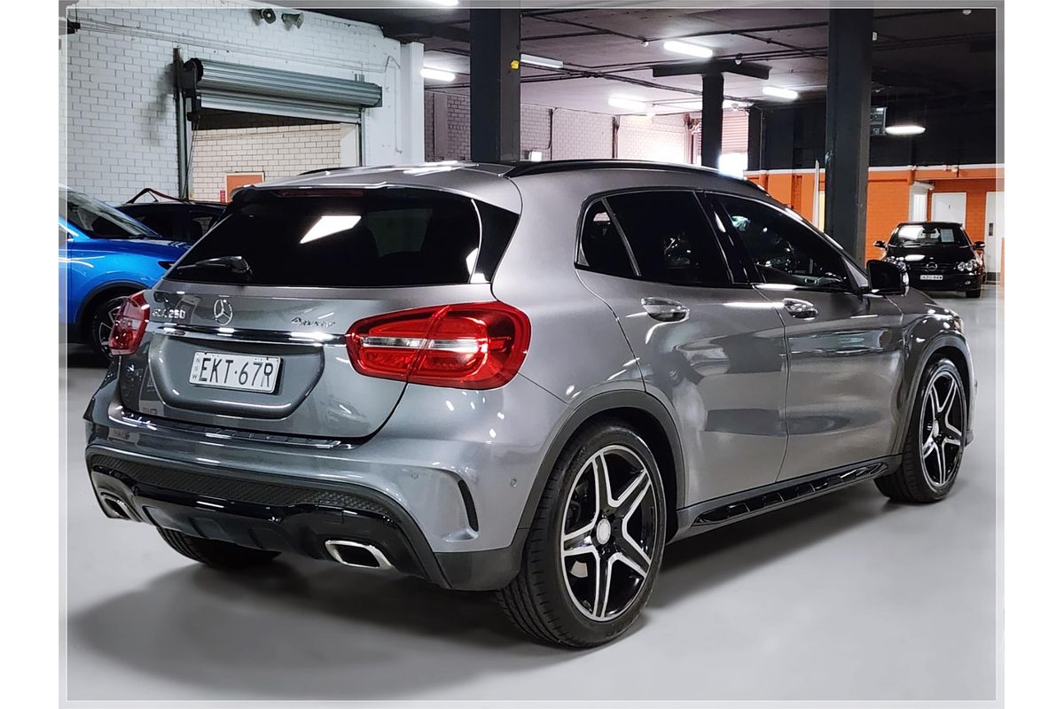 2014 Mercedes-Benz GLA-Class 250 4MATIC X156