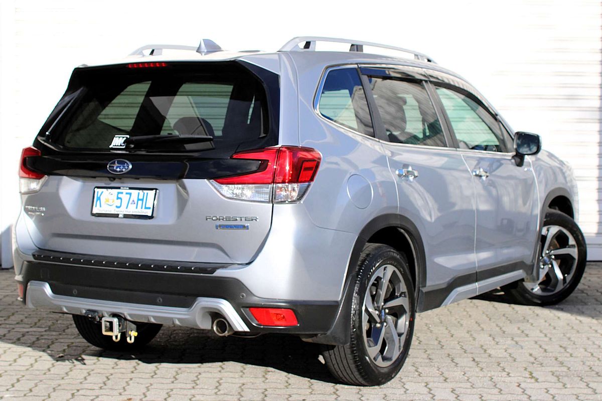2022 Subaru Forester Hybrid S S5