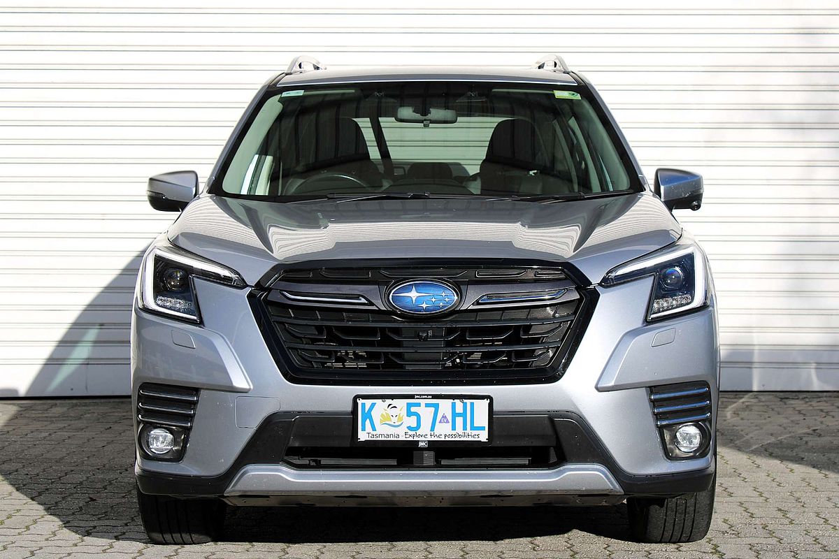 2022 Subaru Forester Hybrid S S5