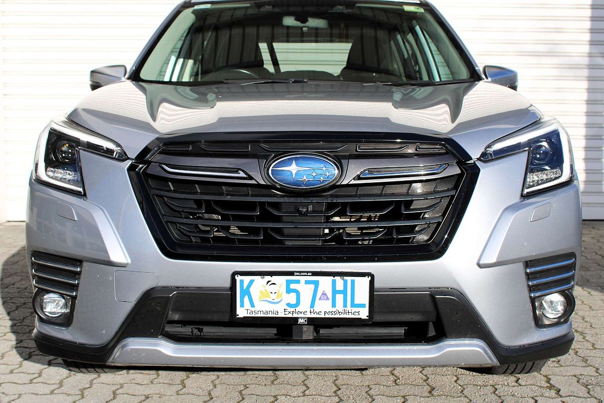 2022 Subaru Forester Hybrid S S5