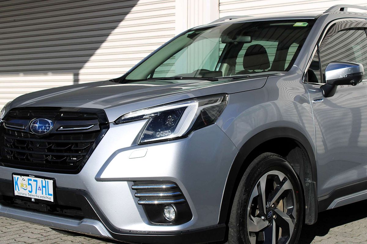 2022 Subaru Forester Hybrid S S5