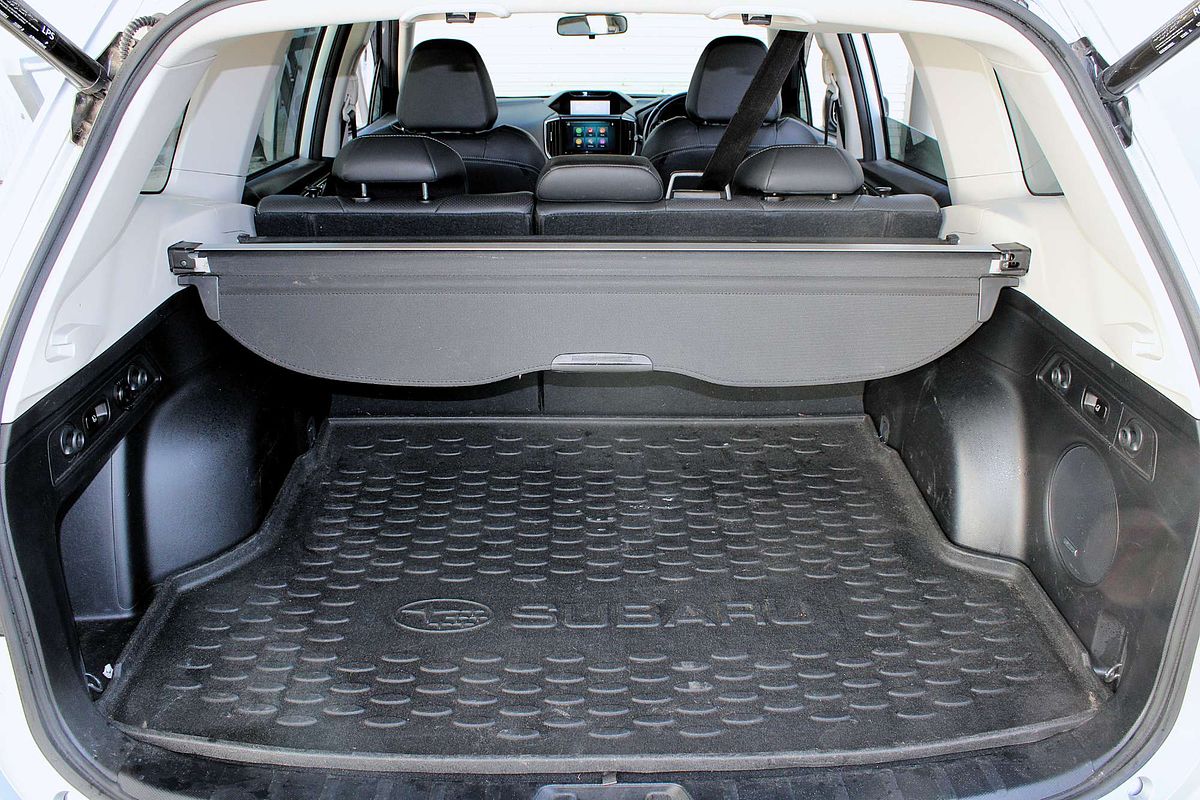 2022 Subaru Forester Hybrid S S5