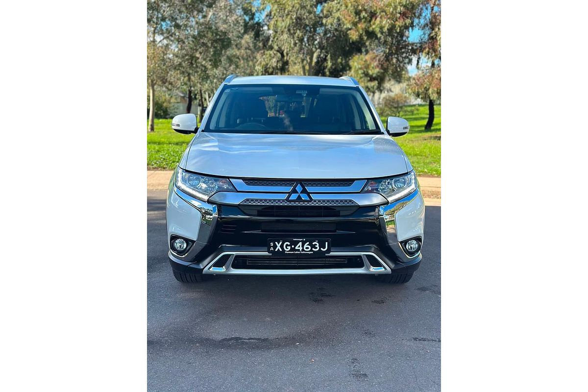 2020 Mitsubishi Outlander LS ZL