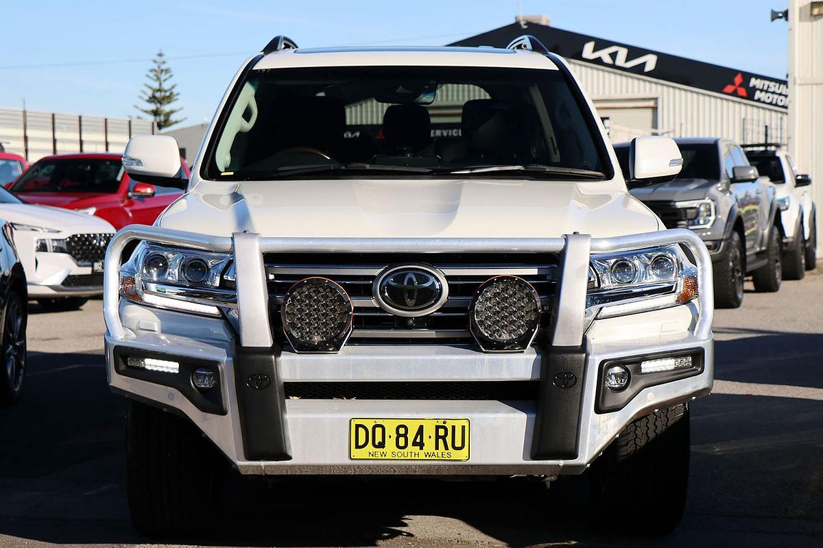 2021 Toyota Landcruiser Sahara VDJ200R